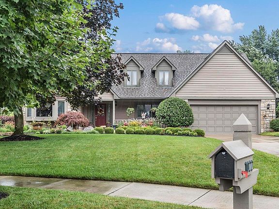 2nd image of 1022 Denman Ct