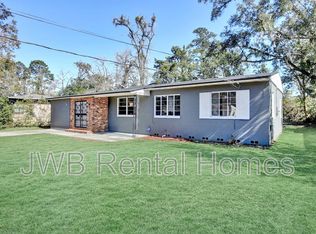 7837 Denham Rd W, Jacksonville, FL 32208