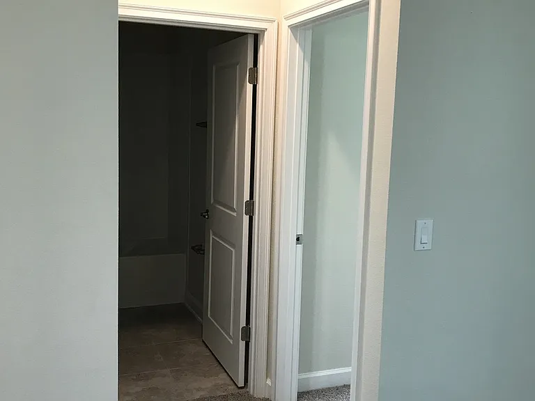 11131 Sycamore Woods Dr — Photo 15