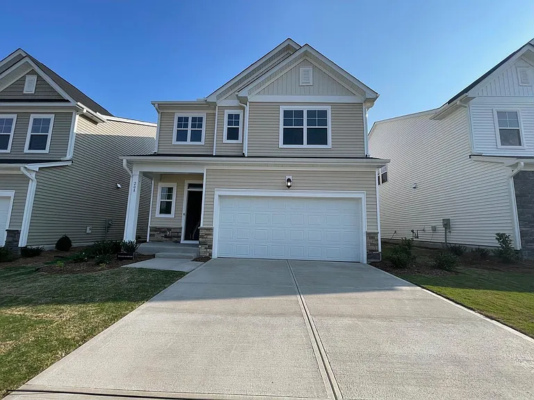 208 Fig Tree Bnd — Photo 1