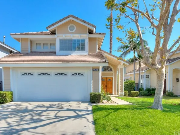 2132 E Sun Ridge Dr, Chino Hills, CA 91709