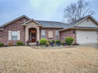 10 S 14th St, Lavaca, AR 72941