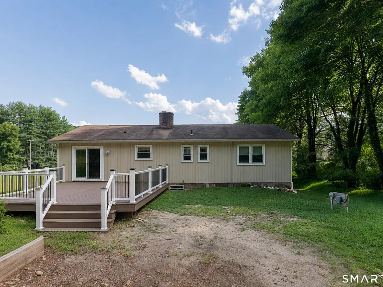 45 Riverside Rd — Photo 37