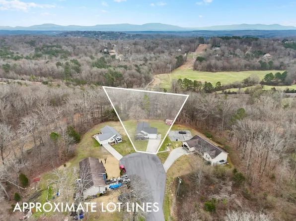 797 Kings Row, Cohutta, GA 30710