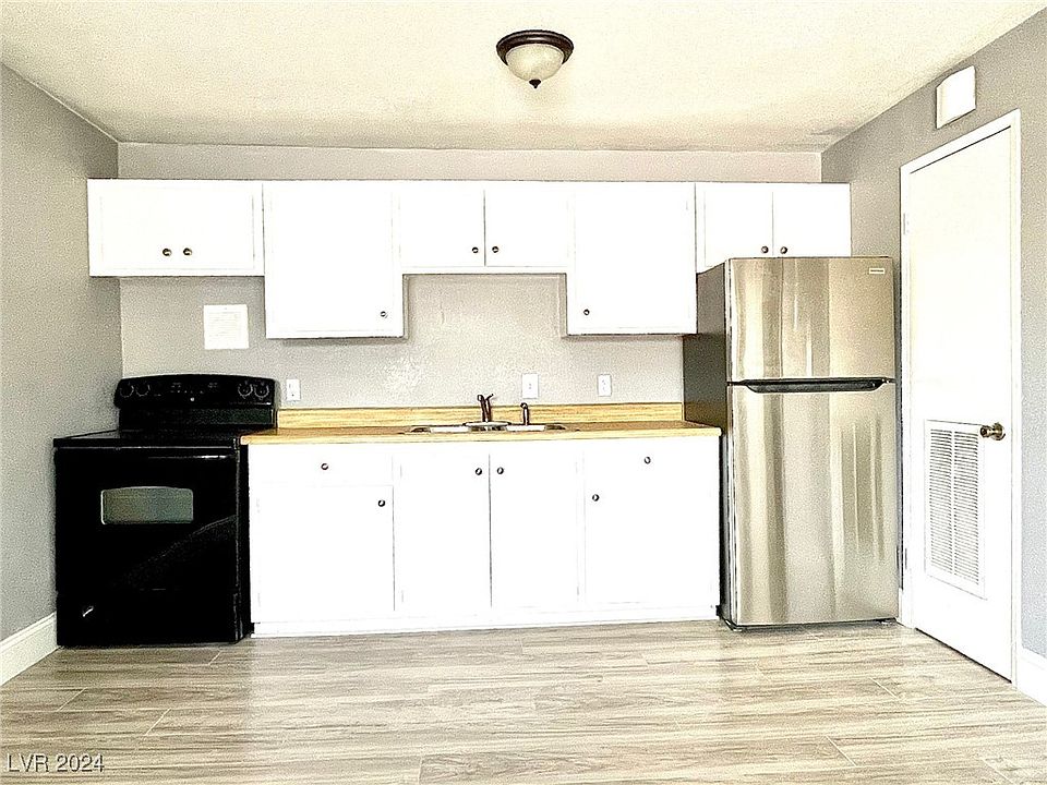 1st image of 3727 Hazelwood St APT 24