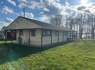 10820 N Lake Rd, Linesville, PA 16424