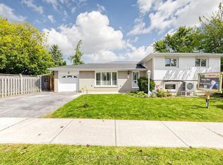 1 Lesgay Cres, Toronto, ON M2J 2H9
