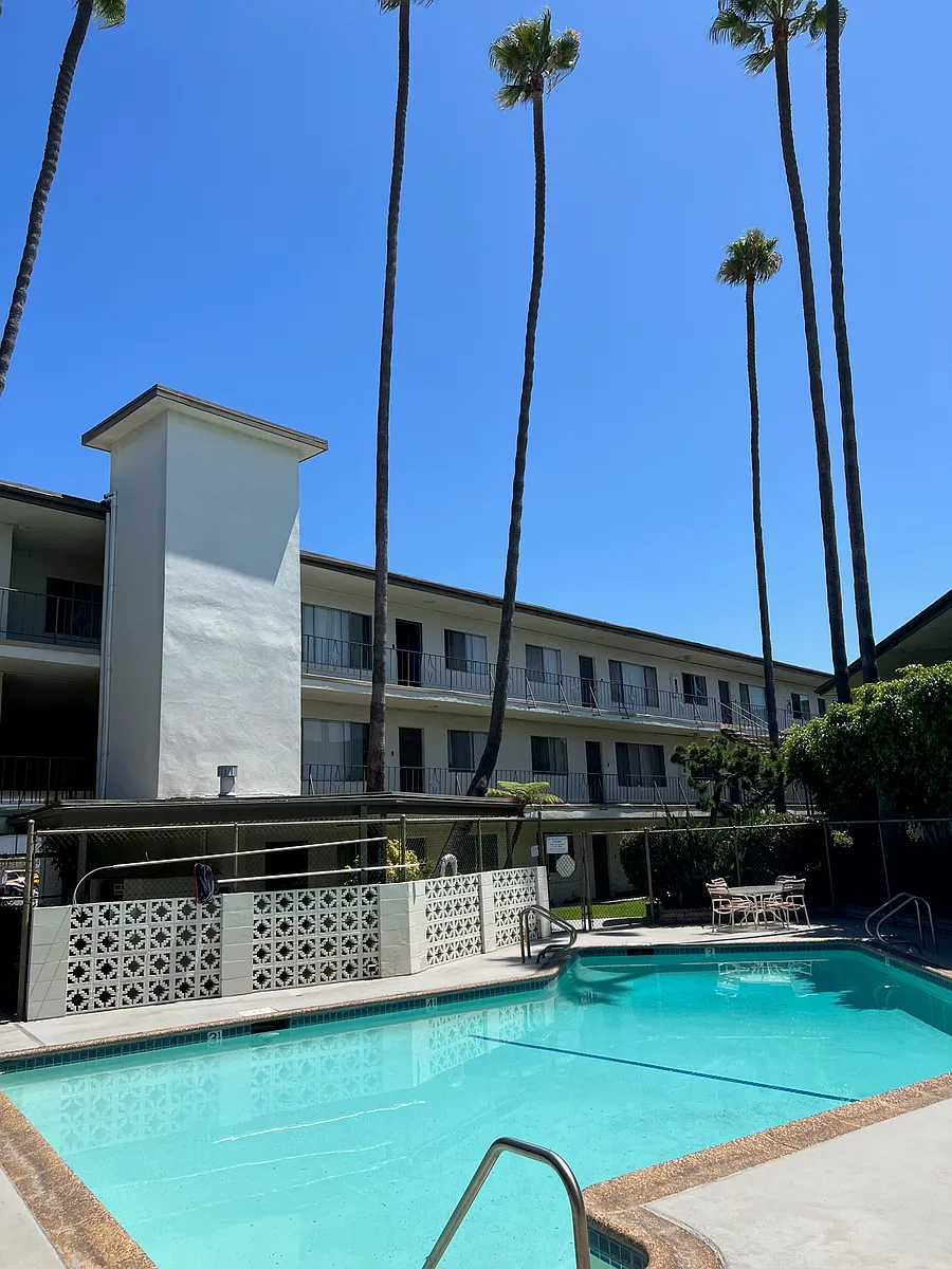 Building Photo - 777 N Bellflower Blvd