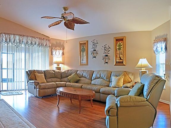2nd image of 3585 Lakewood Blvd