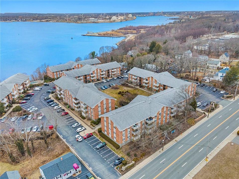 41 Bullocks Point Ave APT 3A, Riverside, RI 02915 Zillow