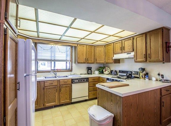 5th image of 6682 Waterview Dr SW #1