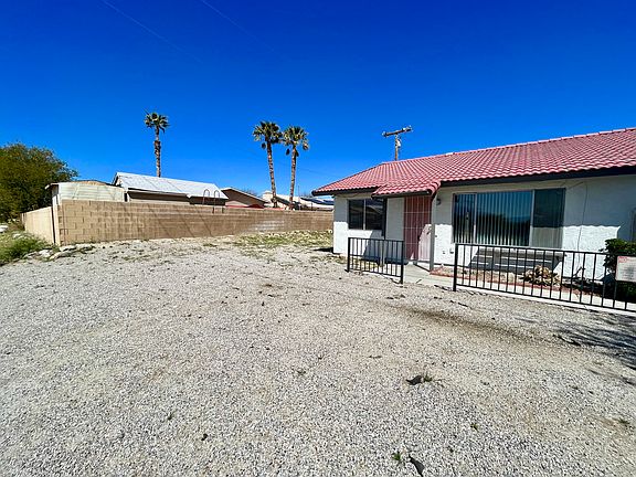 3rd image of 66300 Ironwood Dr #C