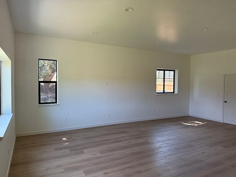 61825 Dobbin Rd — Photo 5