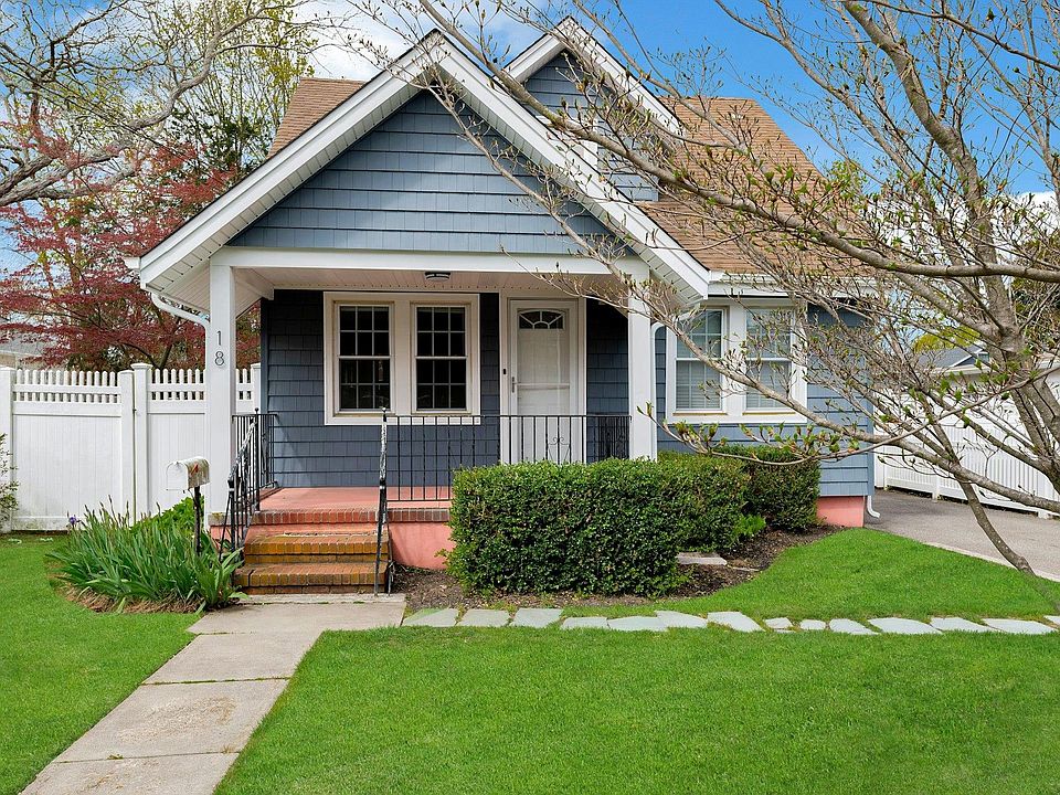 1st image of 18 Willett Avenue