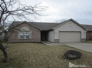 9625 Claymore Dr, Fishers, IN 46038