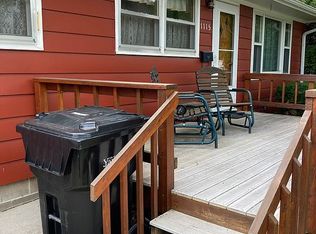 1115 E 15th St, Yankton, SD 57078