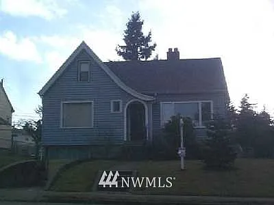 4834 6th Avenue photo 1