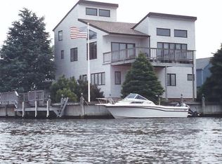372 Fort Meyers Ct, Lavallette, NJ 08735
