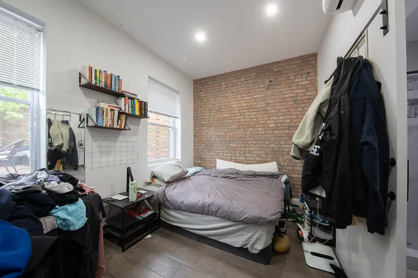 Rented by Corcoran | media 4