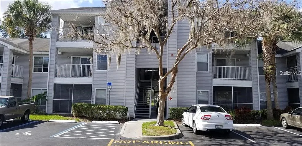 3 bed, 2.0 bath, 1100 sqft, $1,650 — Photo 1