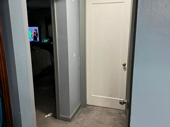 3rd image of 3423 Spring Garden Rd APT 8