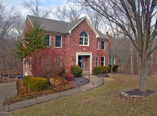 8007 Shadow Creek Rd, Crestwood, KY 40014
