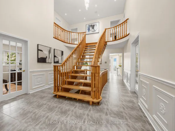2023 Jacamar Ct, Mississauga, ON L5L 3P7