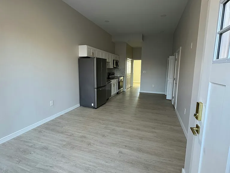 2416 N Charles St #3 — Photo 7