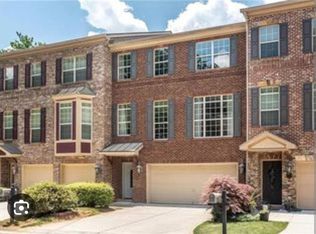 5583 Julian Pl, Sandy Springs, GA 30342