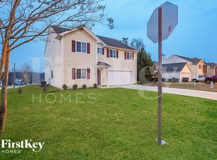 5701 Yachtsman Ct, Browns Summit, NC 27214