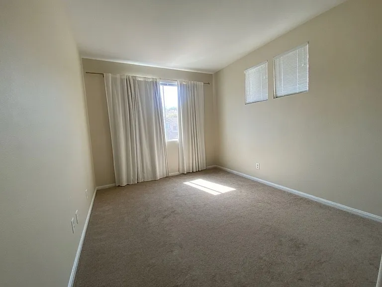 4716 Driftwood Way — Photo 13
