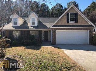 120 Laurel Ln, Social Circle, GA 30025