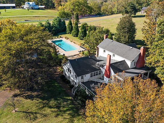 14th image of this home