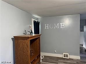 4th image of 3205 Seymour Ave