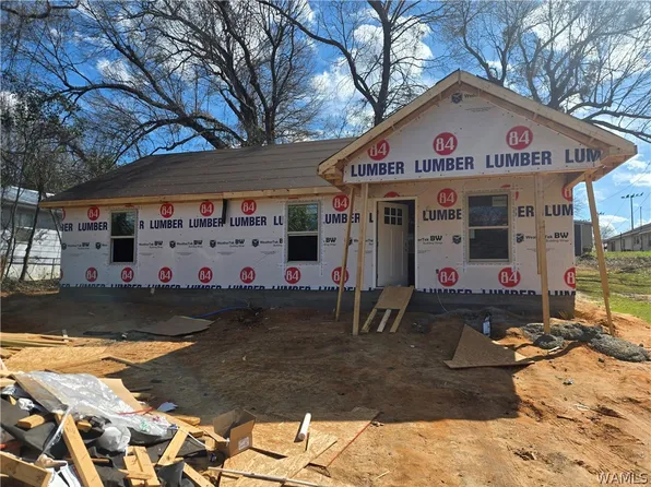 2131 5th St E, Tuscaloosa, AL 35404