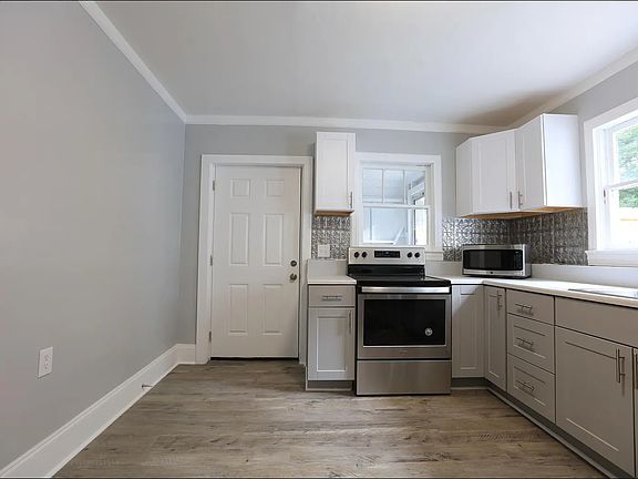 4th image of 3 Keith Ave #8e771cd9f