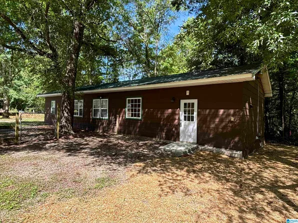 221 Mount View Ln, Wellington, AL 36279