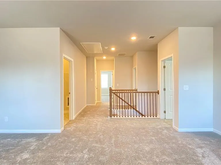 4570 Silver Oak Dr SW — Photo 17