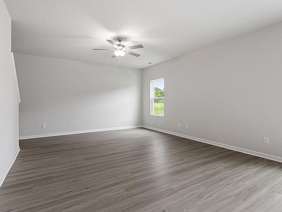 4th image of 9101 Ava Dr