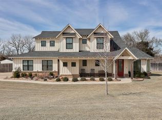 12189 Memory Ln, Edmond, OK 73025