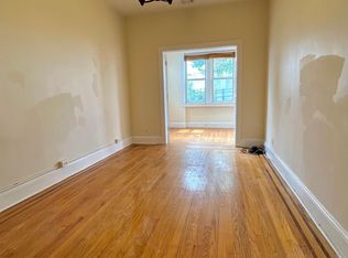 712 6th St #2, Union City, NJ 07087