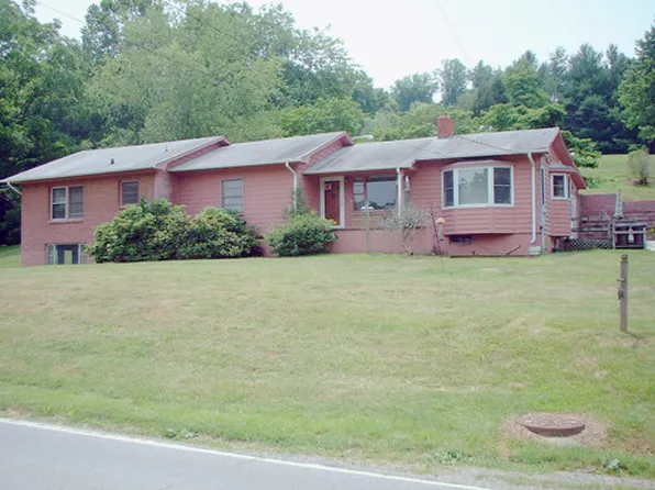 2414 Old Clyde Rd, Clyde, NC 28721