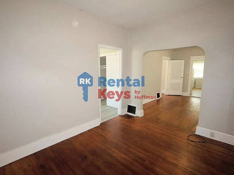 315 Enlow Ave — Photo 5