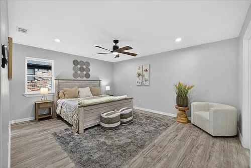 3330 Sharpview Ln Photo 1