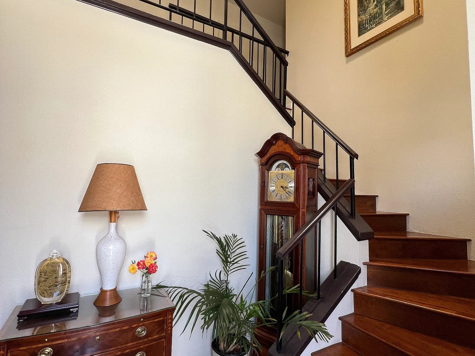 2 bed, 2.5 bath, 2006 sqft, $4,380 — Photo 2