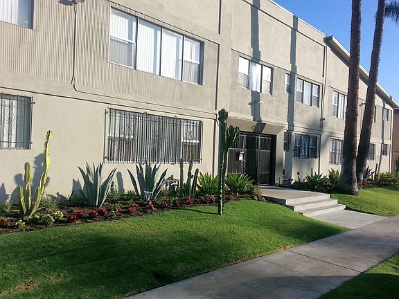 4th image of 4709 August St APT 16