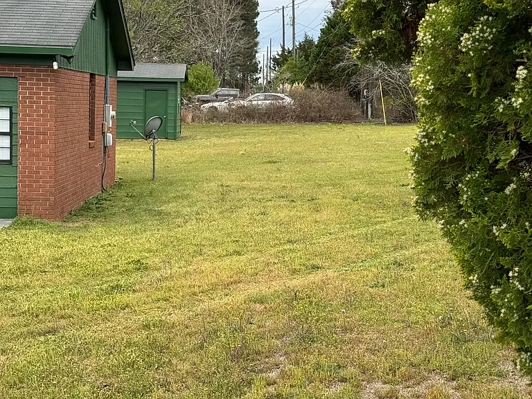 14 Flint Dr — Photo 2
