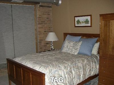 1st image of 1735 W Diversey Pkwy APT 218