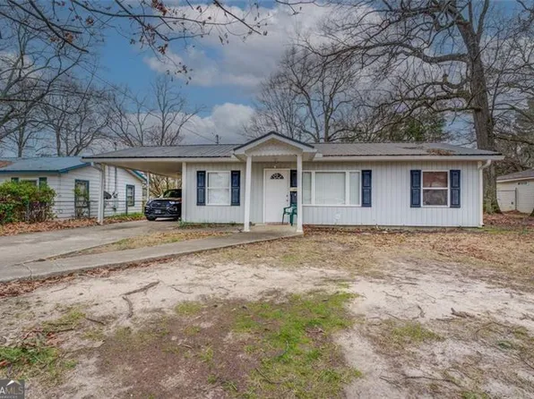 211 Sewell Cir, Warner Robins, GA 31093