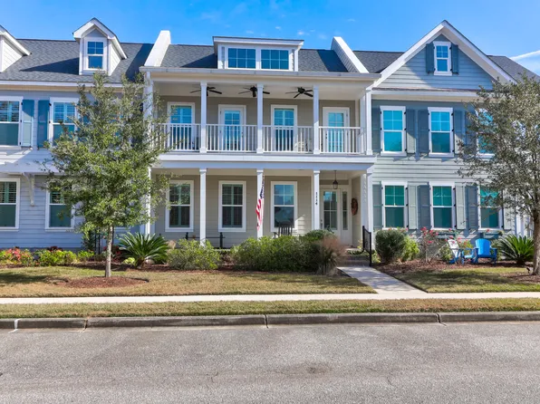 1114 Neighborhood Ln, Ravenel, SC 29470